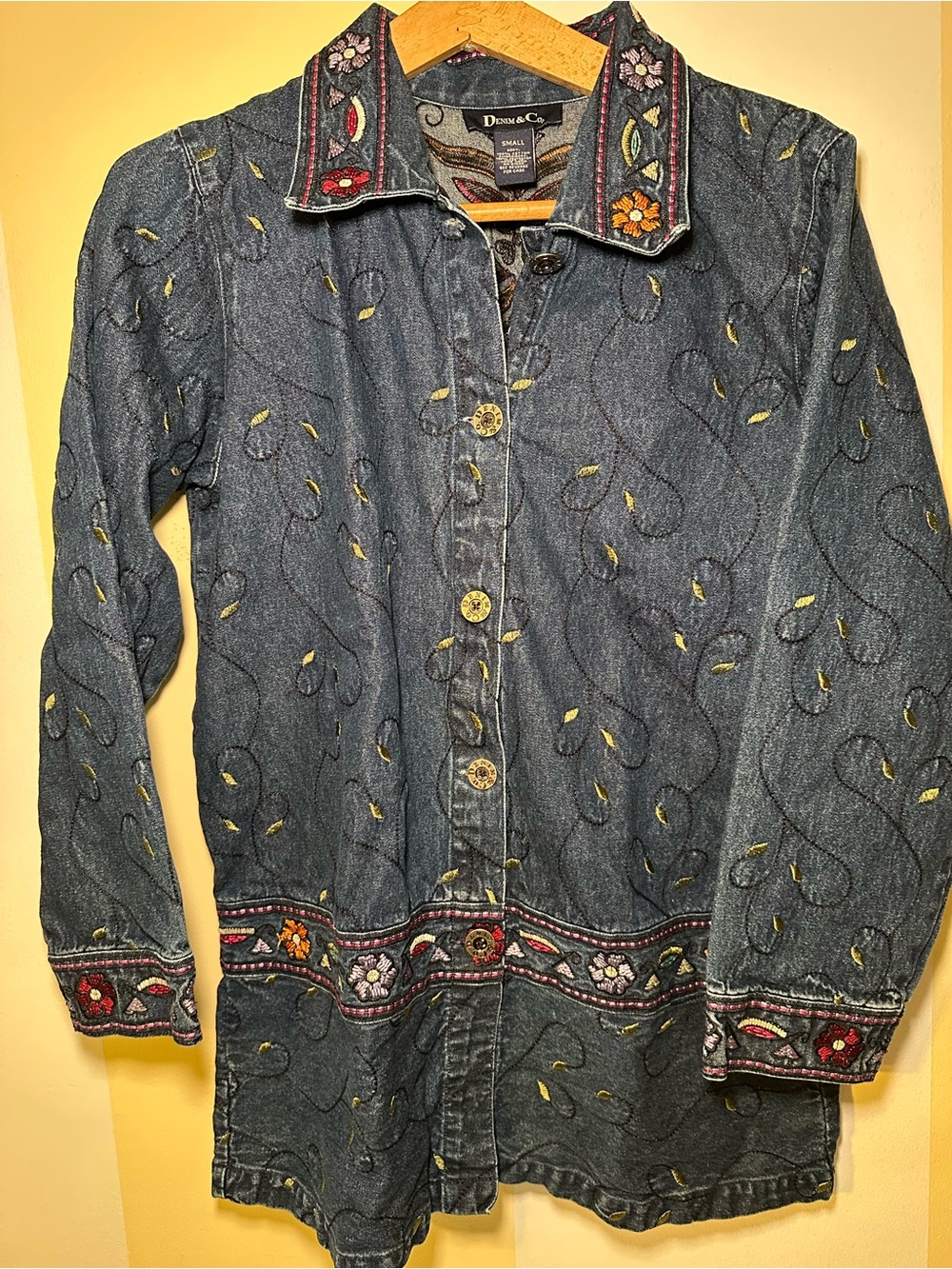 Vtg Denim & Co Embroidered Floral Denim Shacket S